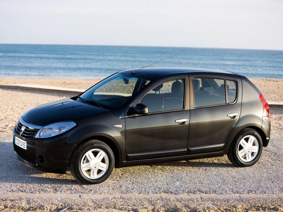  Dacia Sandero 2008 года  (фото 16 из 52)